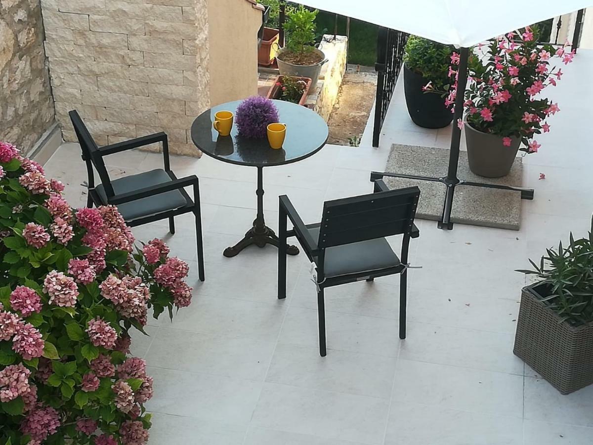 Studio Apartman Providence Sibenik Luaran gambar