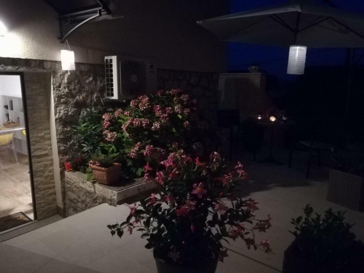 Studio Apartman Providence Sibenik Luaran gambar